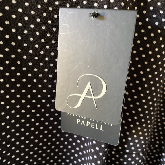 Adrianna Papell Women's Top Size 1X Black White Polka-Dot 3/4-Length Sleeves NWT - Picture 5 of 8